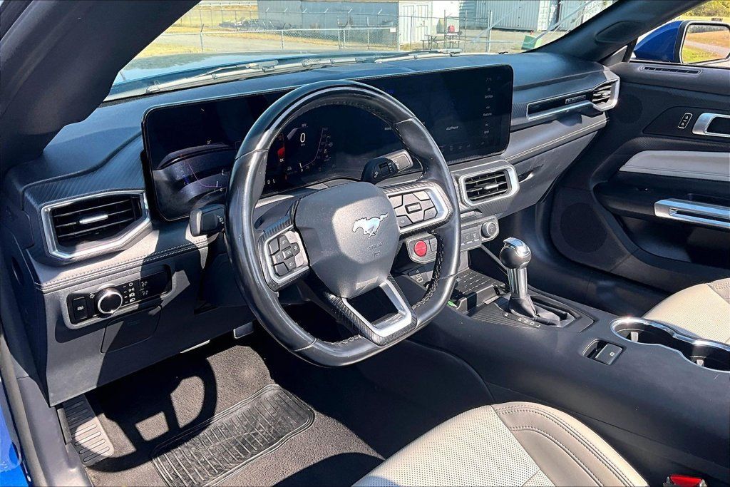 Used 2024 Ford Mustang Premium RWD image 5