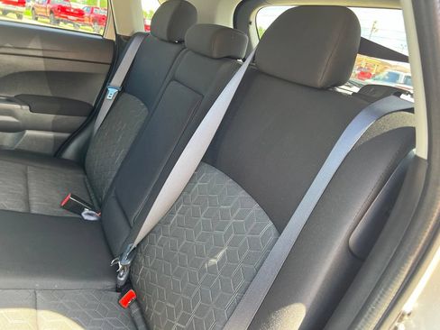 Used 2025 Mitsubishi Outlander Sport ES AWD/4WD image 20