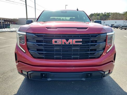 Used 2024 GMC Sierra 1500 Elevation image 2