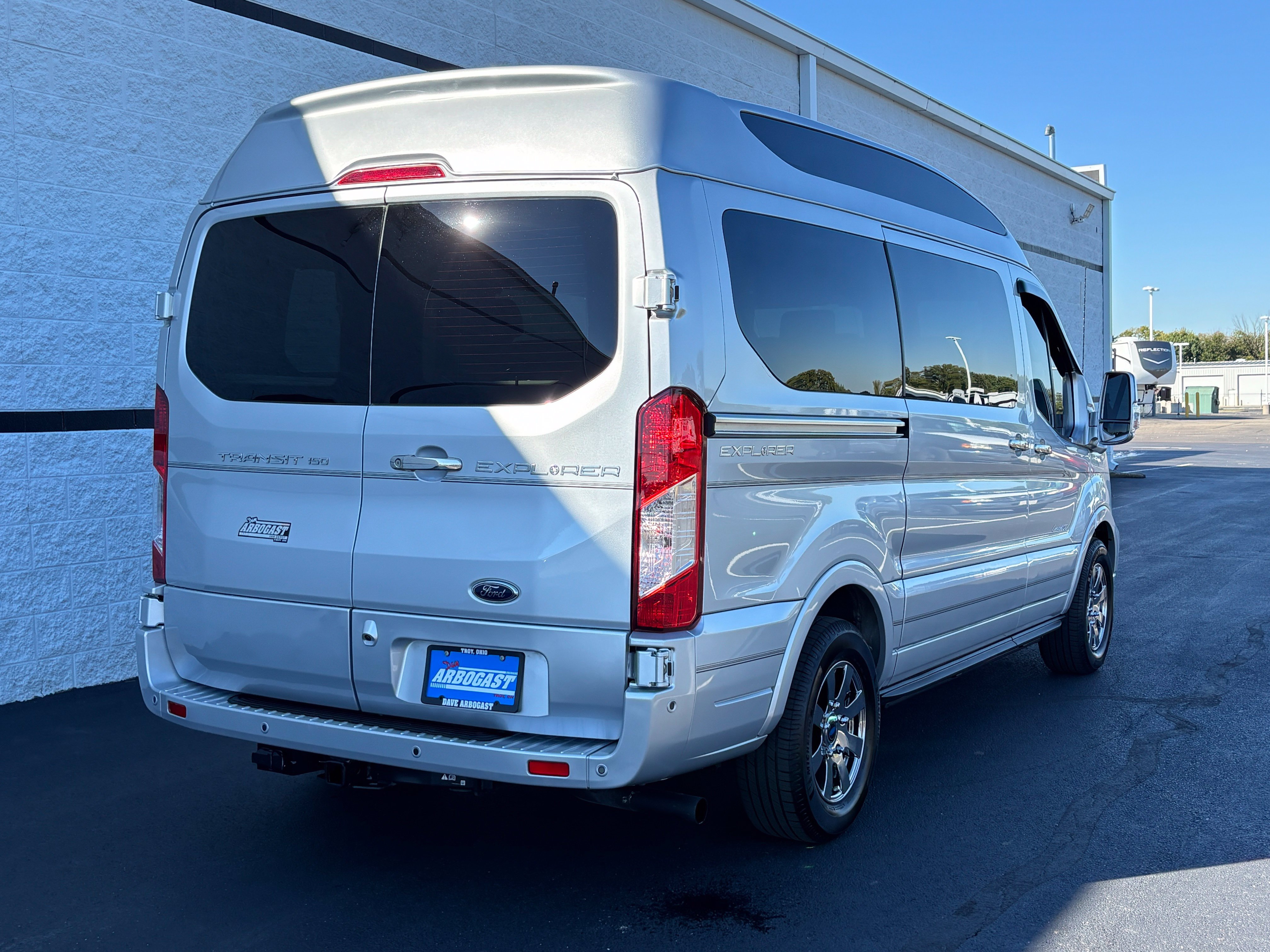 Used 2024 Ford Transit 150 Low Roof RWD image 8