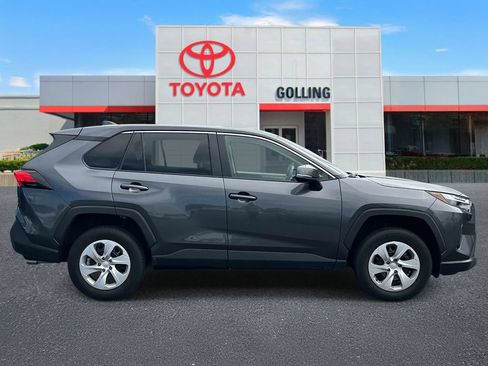Used 2023 Toyota RAV4 LE FWD image 6