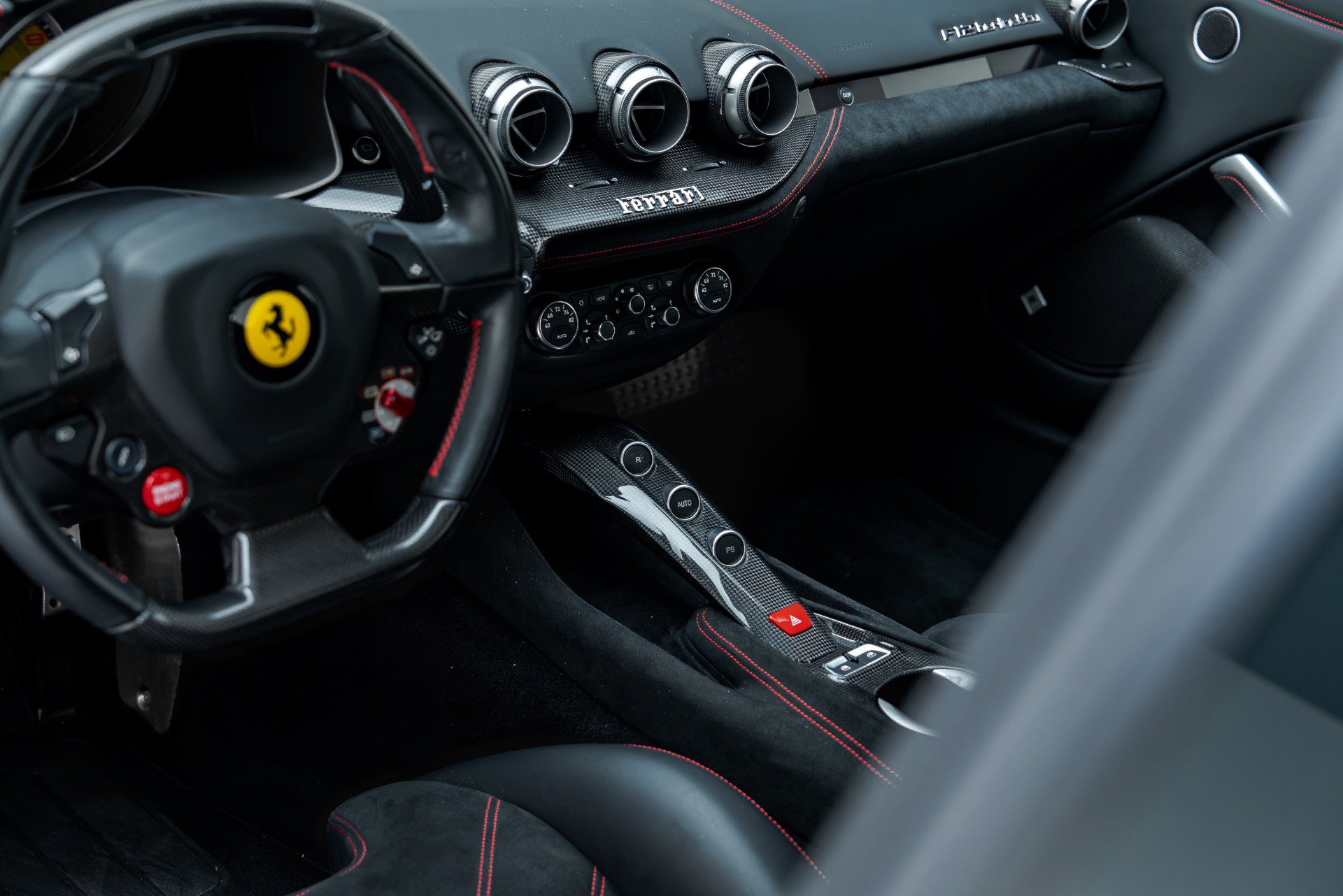 Used 2017 Ferrari F12 Berlinetta RWD image 68