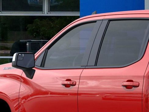New 2026 Chevrolet Silverado 1500 LT image 12