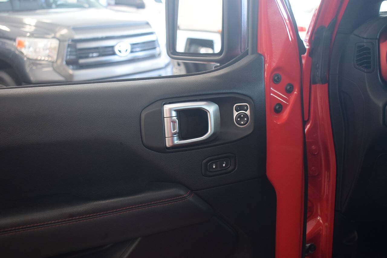 Used 2020 Jeep Gladiator Rubicon AWD/4WD image 19