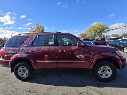 Used 2007 Toyota Sequoia SR5 image 6