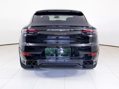 Certified 2023 Porsche Cayenne S AWD/4WD image 36