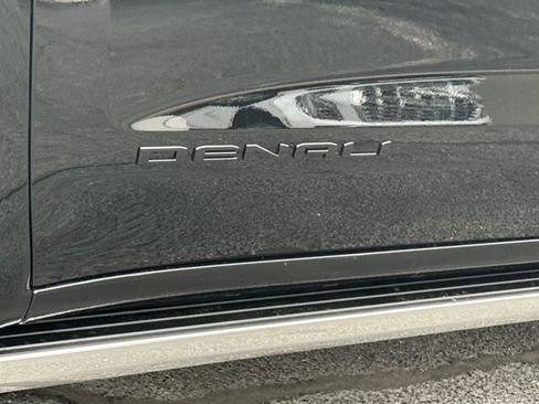 New 2026 GMC Sierra 1500 Denali w/ Denali Reserve Package image 16