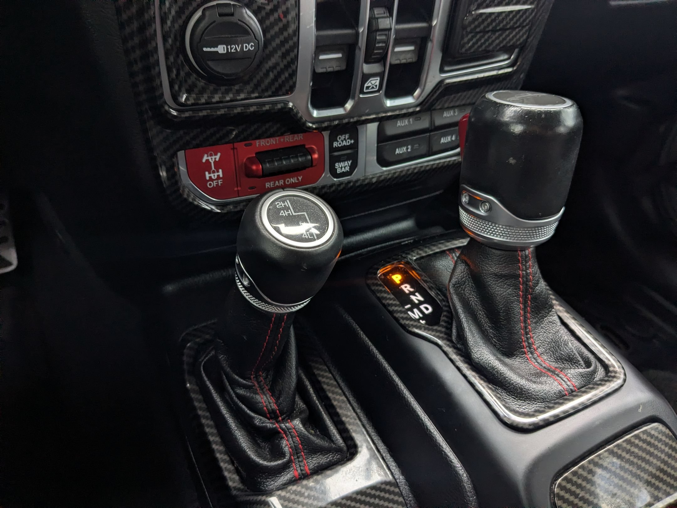 Used 2020 Jeep Gladiator Rubicon AWD/4WD image 19