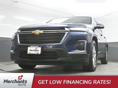 Used 2022 Chevrolet Traverse LS AWD/4WD image 48