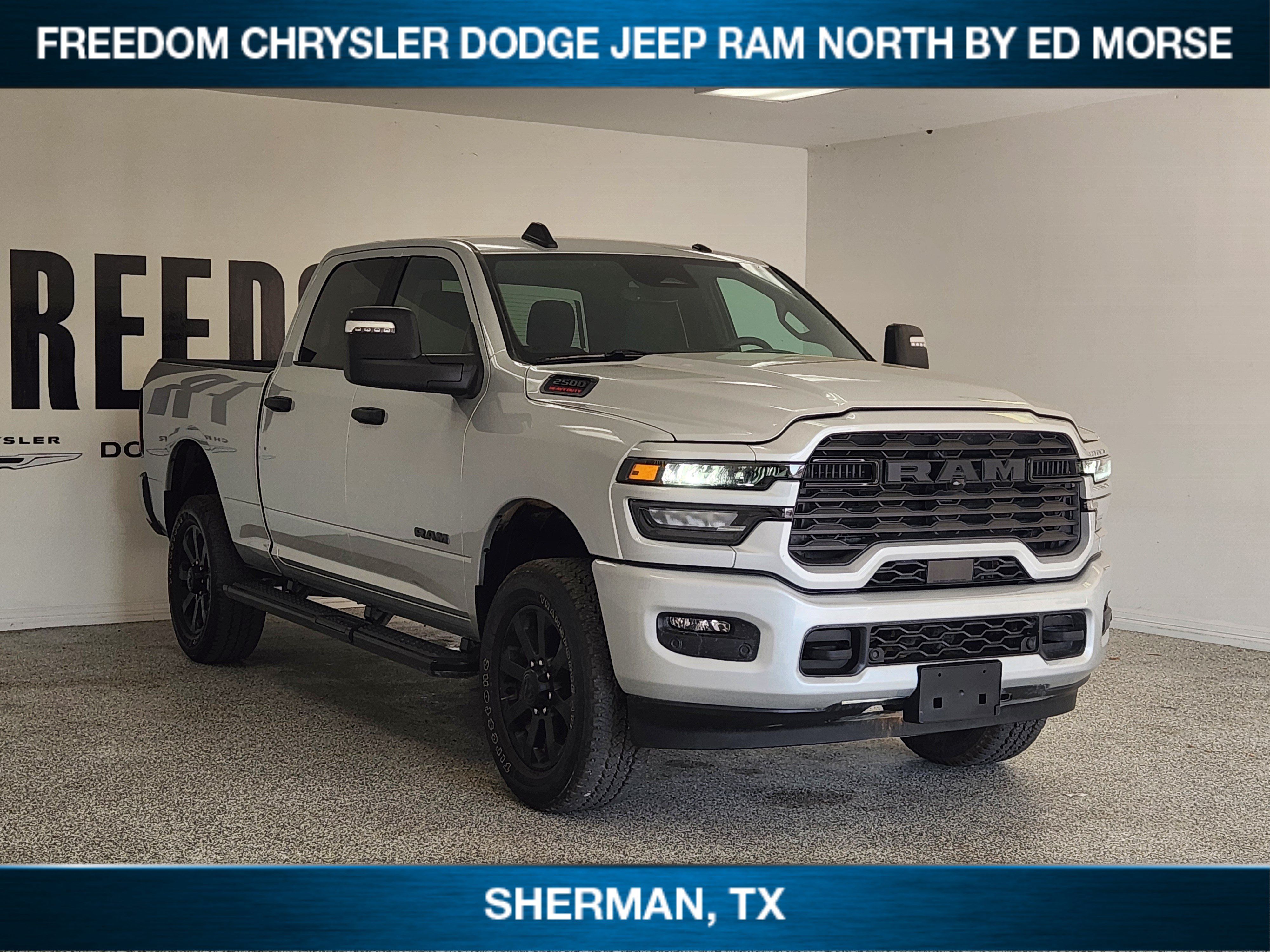 Used 2026 RAM 2500 Big Horn AWD/4WD image 2