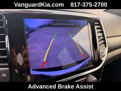 Used 2020 Jeep Grand Cherokee Altitude image 19