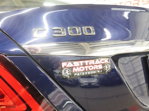 Used 2020 Mercedes-Benz C 300 4MATIC Sedan image 10