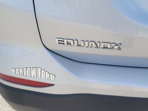 Used 2022 Chevrolet Equinox LS FWD image 9