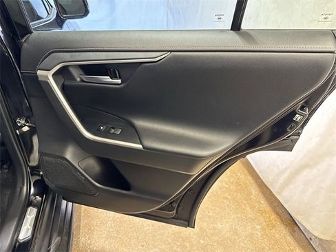 Used 2020 Toyota RAV4 Limited w/ Limited Grade Weather Package image 29