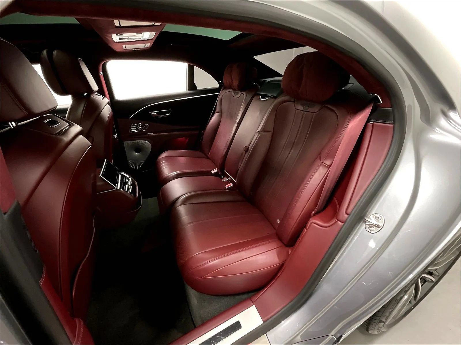 Used 2021 Bentley Flying Spur V8 AWD/4WD image 14