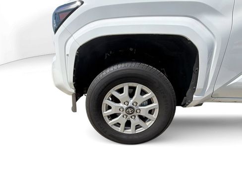 Used 2026 Toyota Tacoma SR5 AWD/4WD image 19