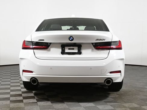 Used 2023 BMW 330i xDrive Sedan w/ Premium Package AWD/4WD image 6