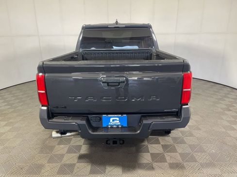 Used 2024 Toyota Tacoma TRD Off-Road AWD/4WD image 7