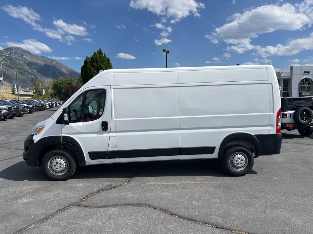 Used 2024 RAM ProMaster 2500 w/ Convenience Group FWD image 12