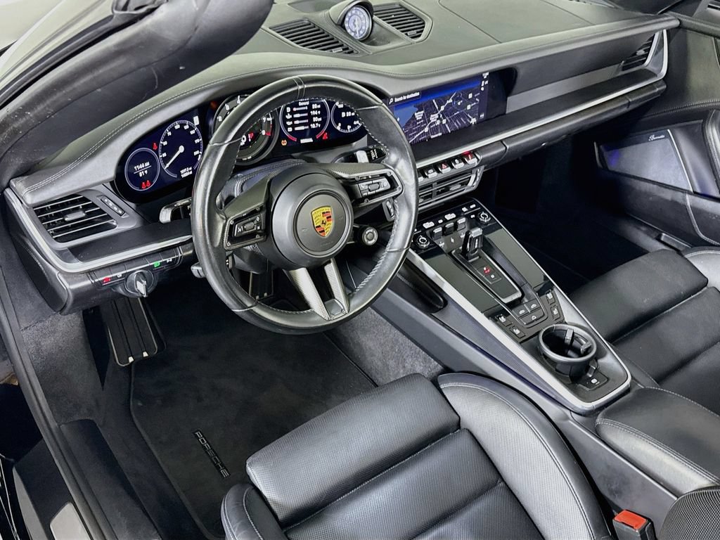 Certified 2022 Porsche 911 Carrera RWD image 4