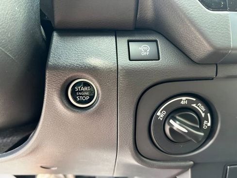 New 2025 Nissan Frontier PRO-4X image 27