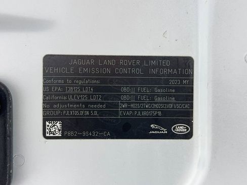 Used 2023 Land Rover Defender 110 V8 image 60