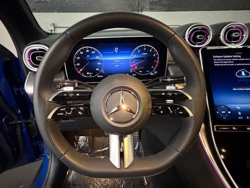 Certified 2025 Mercedes-Benz GLC 300 4MATIC image 28