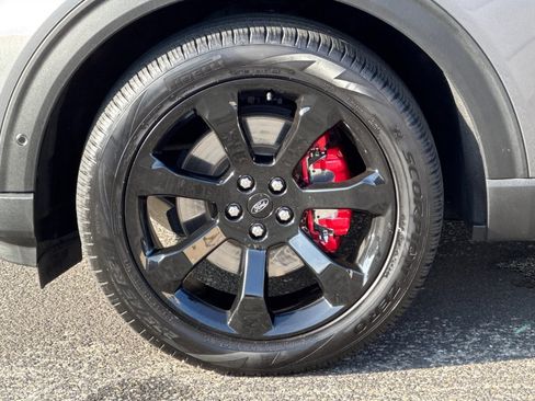 Certified 2022 Ford Explorer ST w/ Equipment Group 401A image 28