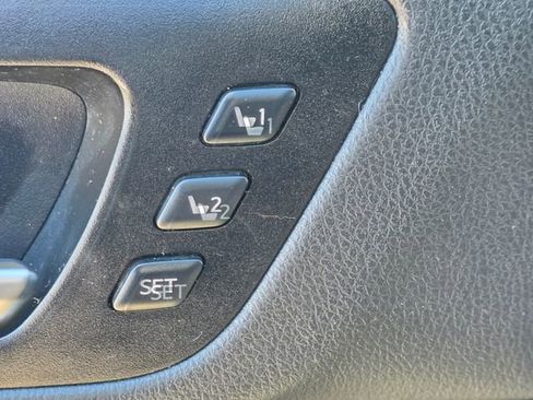 Used 2014 Toyota Highlander Limited Platinum AWD/4WD image 6