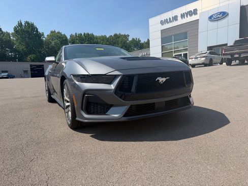 New 2026 Ford Mustang GT Premium RWD image 3