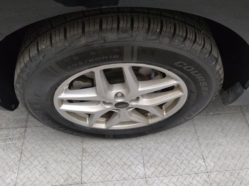 Used 2023 Ford Edge SEL image 31