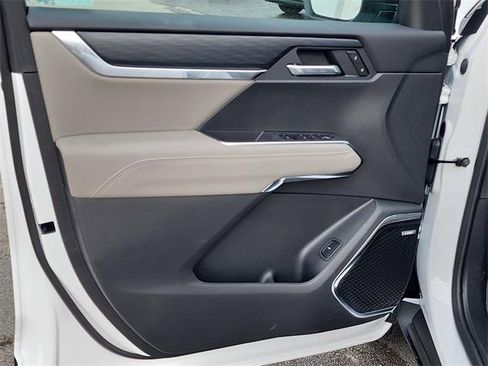 New 2026 GMC Acadia Elevation w/ Elevation Premium Package image 11