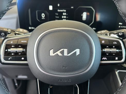 New 2026 Kia Carnival SX image 25