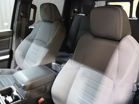 Used 2024 Toyota Tacoma TRD Sport image 37