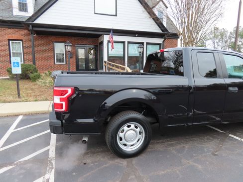 Used 2019 Ford F150 XL w/ XL Power Equipment Group image 9