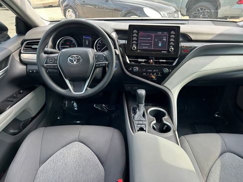 Used 2023 Toyota Camry LE FWD image 15