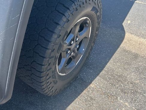 Used 2022 Jeep Gladiator Rubicon w/ LED Lighting Group image 4