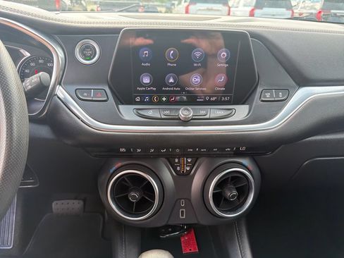 Certified 2022 Chevrolet Blazer LT AWD/4WD image 17