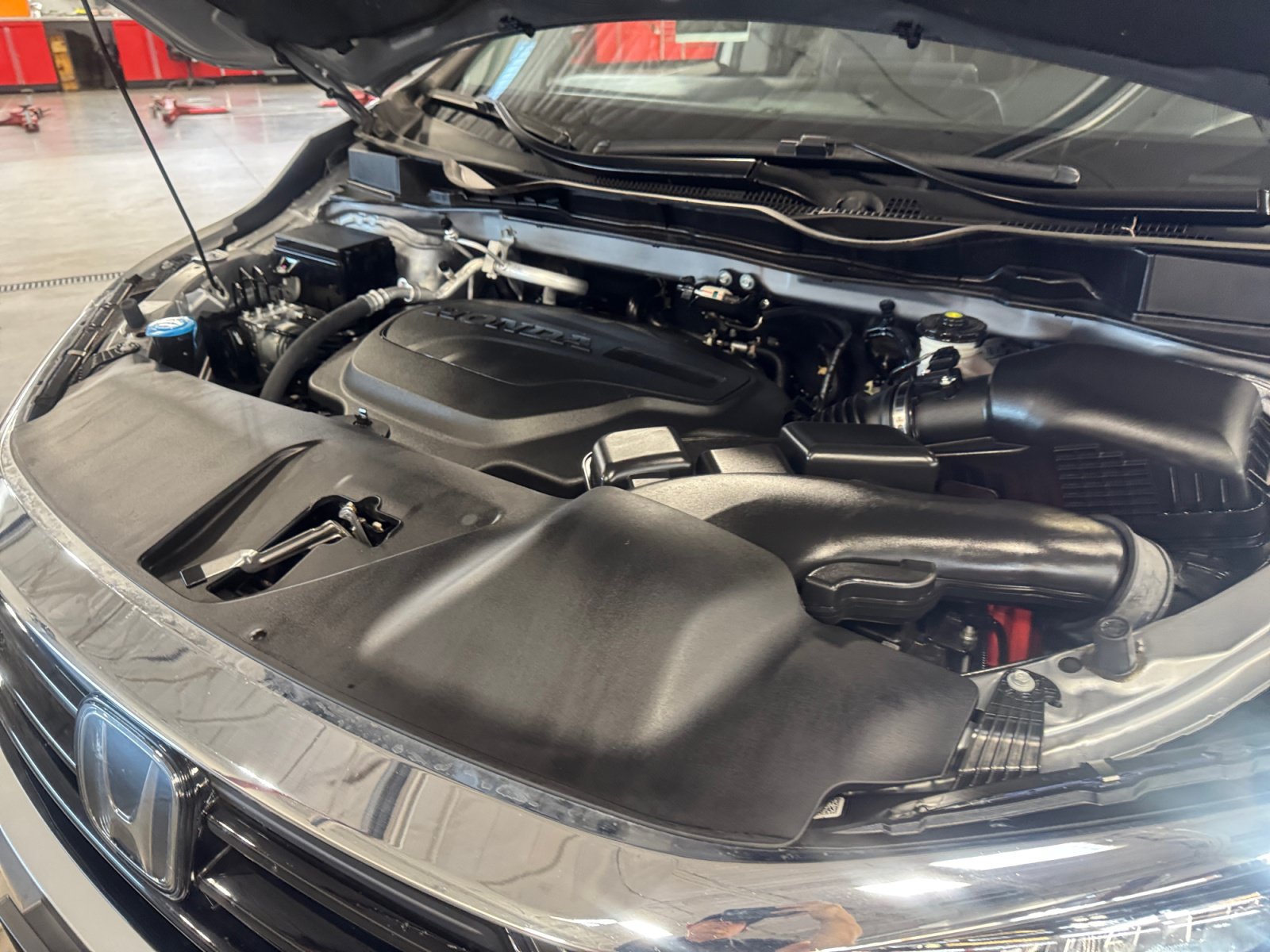 Used 2023 Honda Odyssey Elite image 22