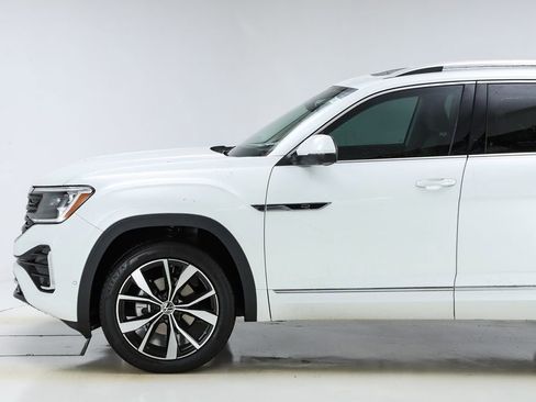 New 2026 Volkswagen Atlas SEL Premium R-Line image 3