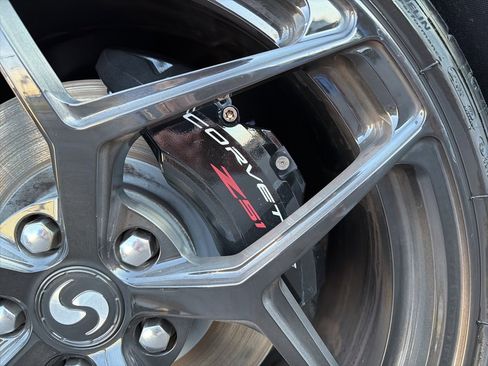 Used 2020 Chevrolet Corvette Stingray Preferred Cpe w/ 2LT Preferred Equipment Group image 19