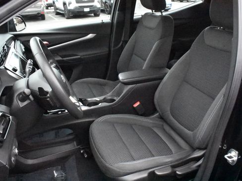 Used 2023 Chevrolet Bolt EUV LT w/ Driver Confidence Package image 23