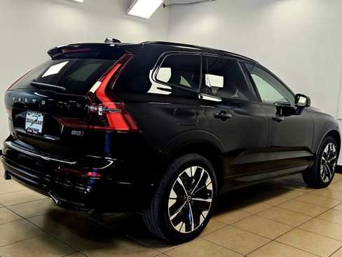 New 2026 Volvo XC60 B5 Plus w/ Protection Package Premier AWD/4WD image 5