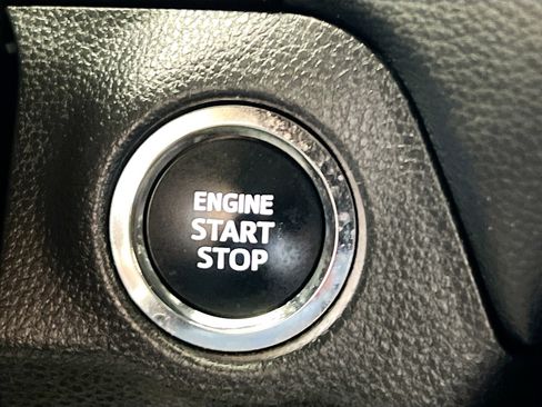 Used 2024 Toyota RAV4 XLE w/ Convenience Package image 24