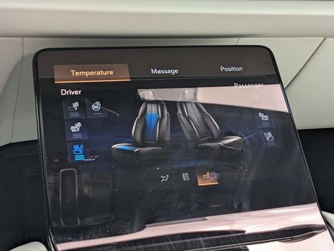 New 2026 Cadillac Vistiq Luxury w/ LPO, Floor Liner Package image 28