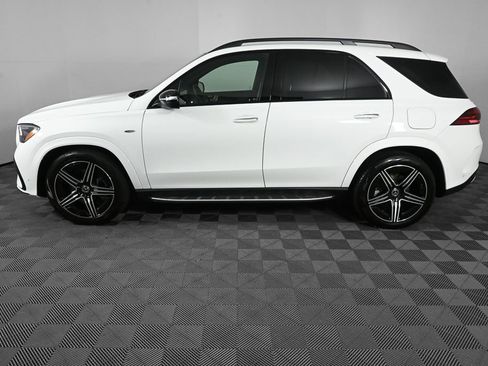 Certified 2025 Mercedes-Benz GLE 450e 4MATIC image 3