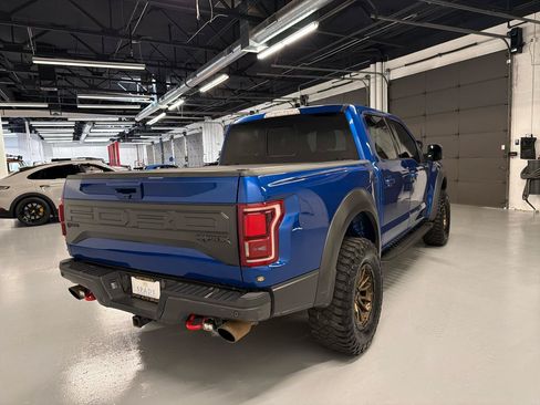 Used 2018 Ford F150 Raptor w/ Equipment Group 802A Luxury AWD/4WD image 8