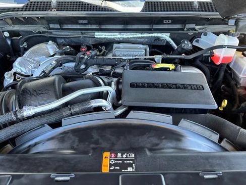 Certified 2021 Chevrolet Silverado 2500 LTZ w/ LTZ Convenience Package AWD/4WD image 27