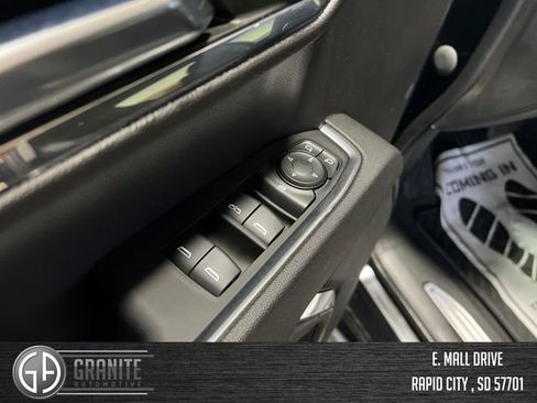 Used 2023 GMC Sierra 1500 Elevation image 11