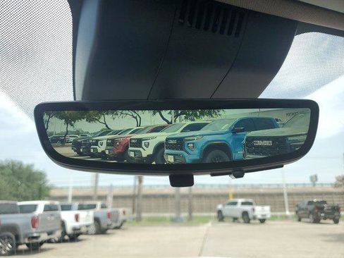 New 2026 GMC Yukon Denali RWD image 37